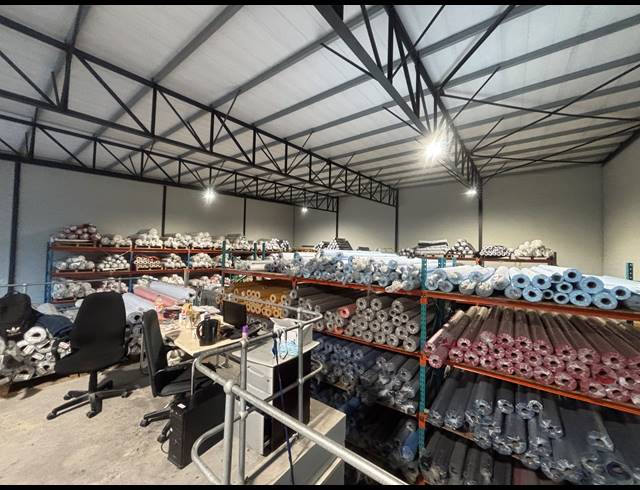 518M² WAREHOUSE TO LET IN STIKLAND INDUSTRIAL